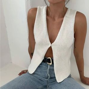 Rumours Prince Street Top in Ecru